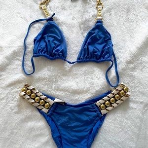 Beach bunny bikini